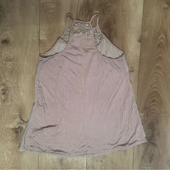 Maurices Light Lavender Purple Lace Racerback Keyhole Crinkle Sleeveless Blouse - Picture 3 of 3